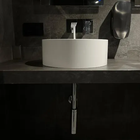 Cinecitta Luxury 3* Rom