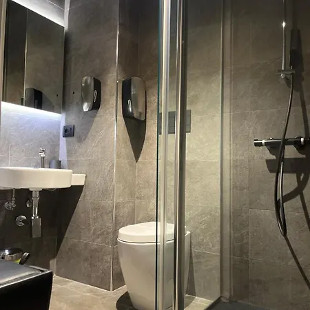 Cinecitta Luxury Bed & Breakfast 3*